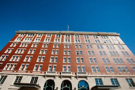 Hotel Julien Dubuque