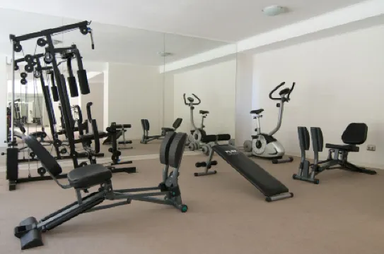 Park Plaza Apart Hotel Отели рядом с достопримечательностью «Культурный центр, монетный двор и площадь Сьюдадана»