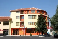 Hotel Grand - Vuoristonäköala
