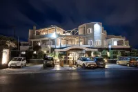 Smy Santorini Suites & Villas - Rooftop Pools