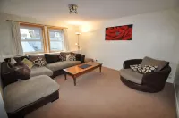3 Varis Apartments Hotels in Forres
