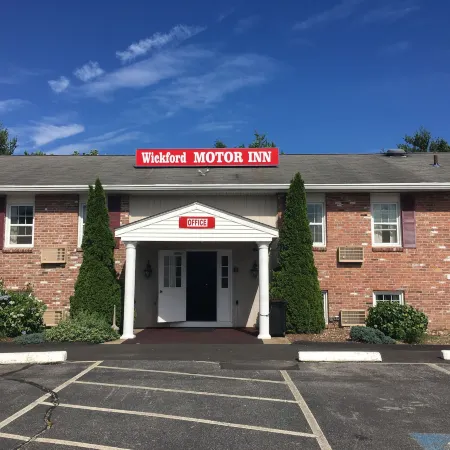 Wickford Motor Inn