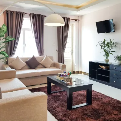 La Belle Residence Hotels near Mean Chey