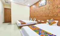 FabHotel Raghumani Palace