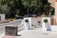 Ipsos Beach Studios by Konnect Hotels in Afionas