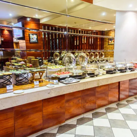 Hotel Ascent Biz