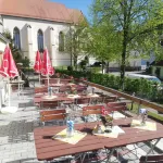 Gasthaus Pflamminger Hotels in Straubing
