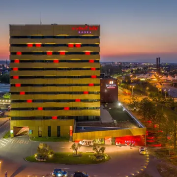 Airport Hotel Basel - Convenient & Friendly