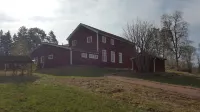 Sjugare Gård Bed & Breakfast Hôtels à proximité de : Erkers Lantgård