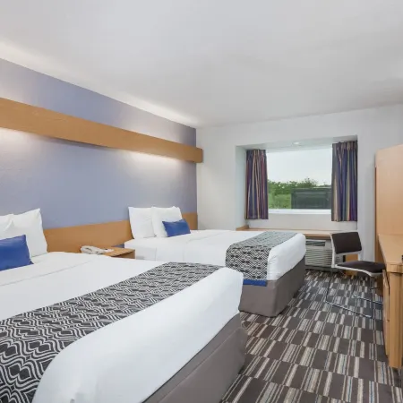 Microtel Inn & Suites by Wyndham Ardmore