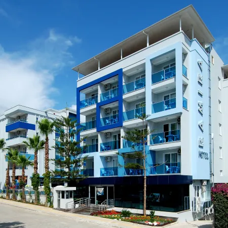 Kleopatra Ramira Hotel - All Inclusive Отели рядом с достопримечательностью «Cleopatra Beach»