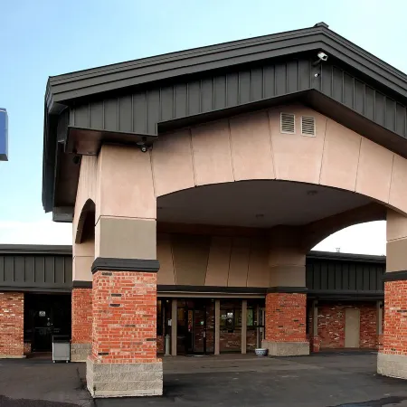 Days Inn & Suites by Wyndham Trinidad