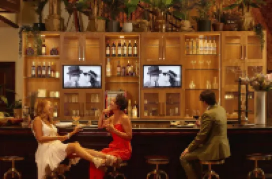 勒蘇蕾行政酒店