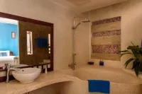 Indigo House Hotel