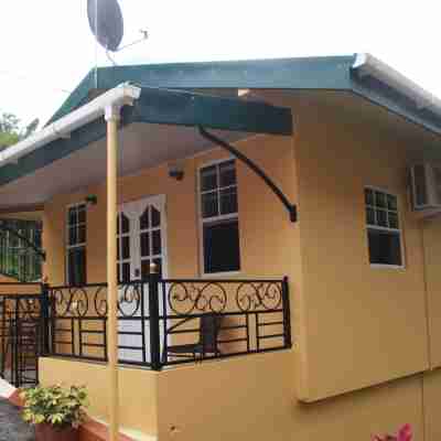 Green Haven Cottage Hotel Exterior