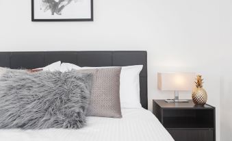 Ilixir Apartments by Ready Set Host