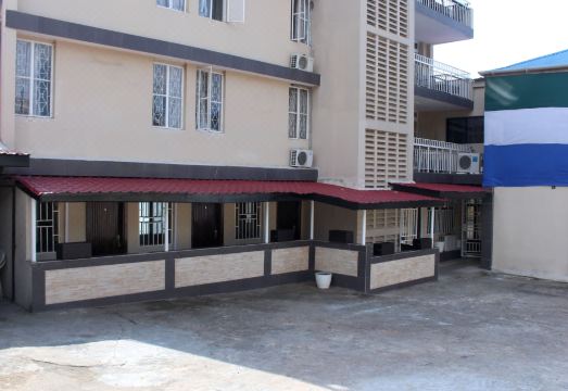 메트로 호텔 프리타운 외관