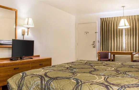 銀溪旅店羅德威酒店