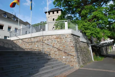 Hotel Restaurant Lahnhof Отели в г. Дессигхофен