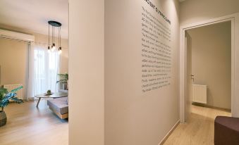 “Olympic Spirit” Apt in N. Kosmos Neighbourhood