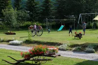 Hôtel du Crêt Rond Hotels in Valmeinier
