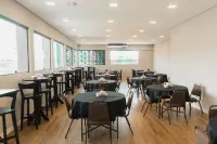 Plaza Inn Trevo Sorocaba - พร้อมอาหารเช้า