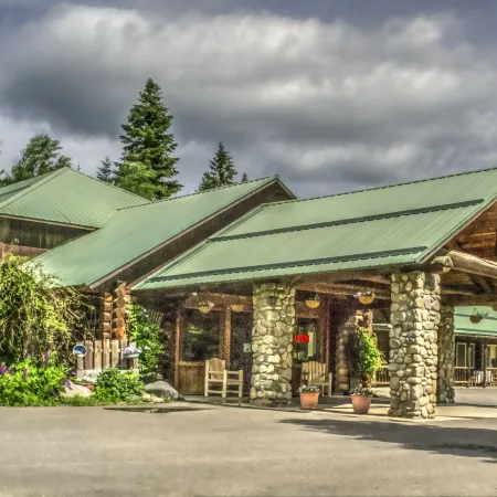 Log Inn Bonners Ferry