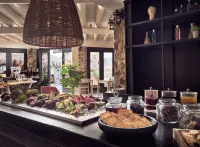 Gloria Maris Hotel Suites and Villa