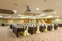 Almadera Hotel