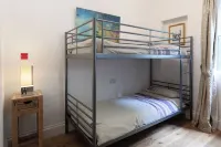 EBS Hostel London - Capsule Hotels