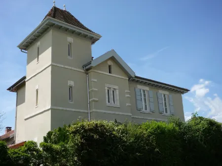 Ancienne Ecole du Chapuy Отели в г. Шатийон-Сюр-Шаларон