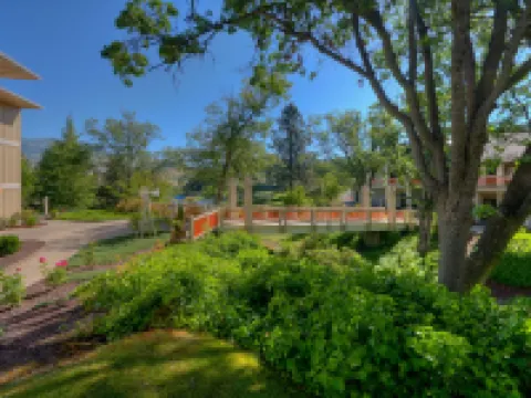 Ashland Hills Hotel & Suites Hotels in Jackson County