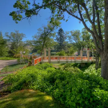 Ashland Hills Hotel & Suites