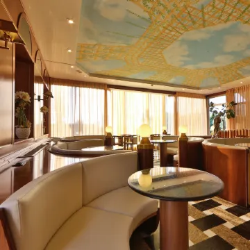 Hotel Bristol