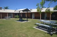 Ashleigh Court Motor Inn Hotels in Mulwala
