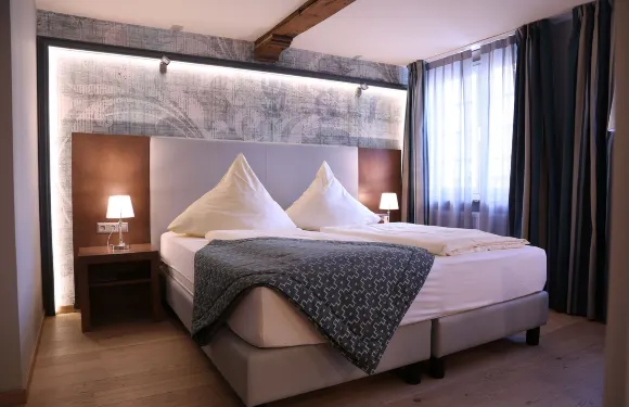 瓦倫多夫馬克特酒店