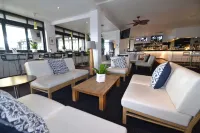 Crossroads Hotel Hotels in Elderslie