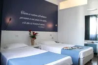 Park Hotel - balcony