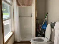 One bedroom cabin located about two blocks from Flathead Lake and the public bea Hotels in Lakeside