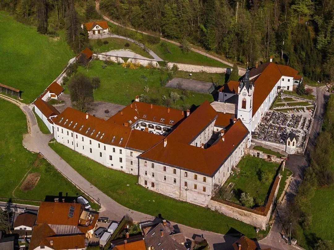 Hostel Javni Zavod Mekinjski Samostan - Kamnik
