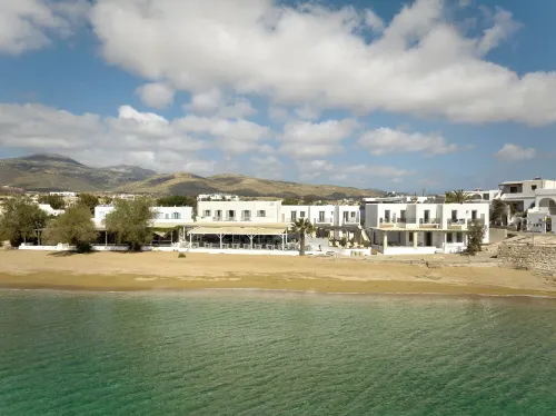 Magoo Suites - Beach resorts