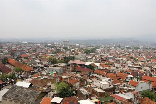 Modern 2Br At Apartment Gateway Ahmad Yani Cicadas