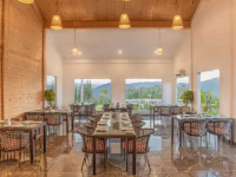 Chails Hamlet Hotels in Chail