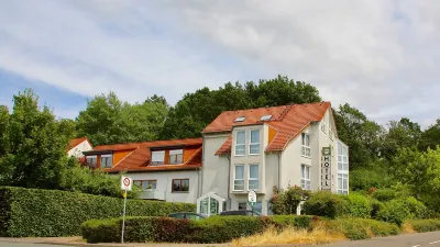 Hotel Garni Niedernhausen Hotels in der Nähe von Hochschule Fresenius Idstein