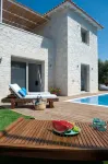 Villa Prima - with Private Heated Pool & Jacuzzi - Villas