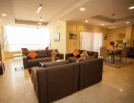 Royal Golf Views Hotels in Nhyiaeso