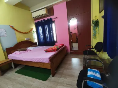 London Bridge Guest House Hotels near Nagarbera RASH Maidan