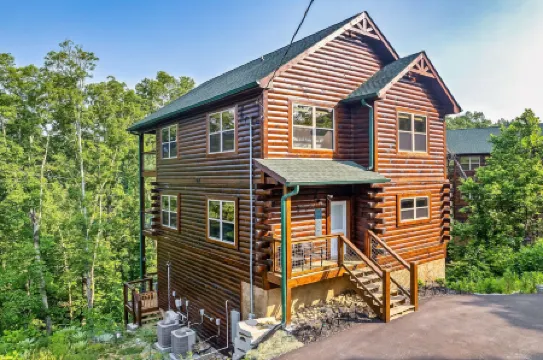 Eagle Splash Vista| Pool Projector, Pet Friendly, Game Room