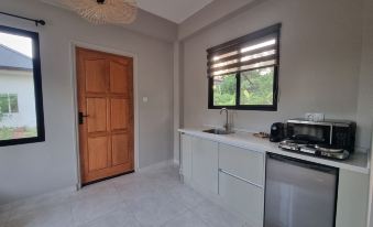 Parakreek Apartments