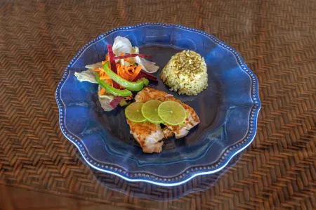 Torreblanca Beach Hotel and Suites Guayabitos - Desayuno y Comida Incluido